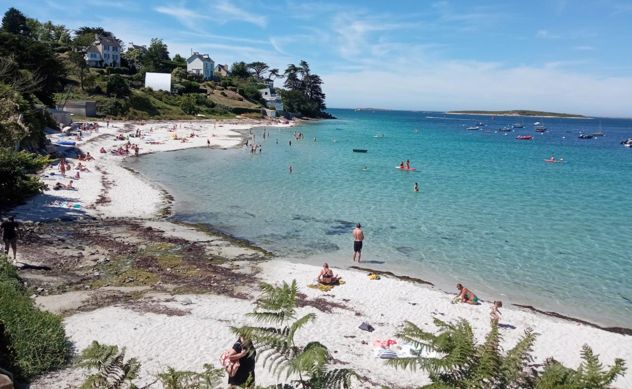 Фото Plage de Beniguet с светлый песок поверхностью