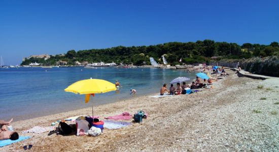 Plage du Bateguier Florence Arthaud