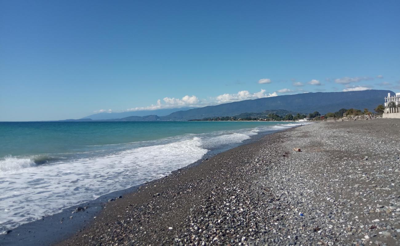 Фото Sokhumi beach с песок с галькой поверхностью