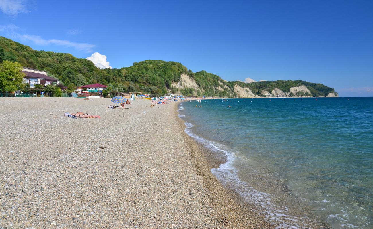 Фото Lidzava beach с песок с галькой поверхностью