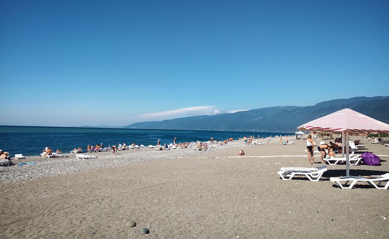 Фото Alahadsi beach с светлая галька поверхностью