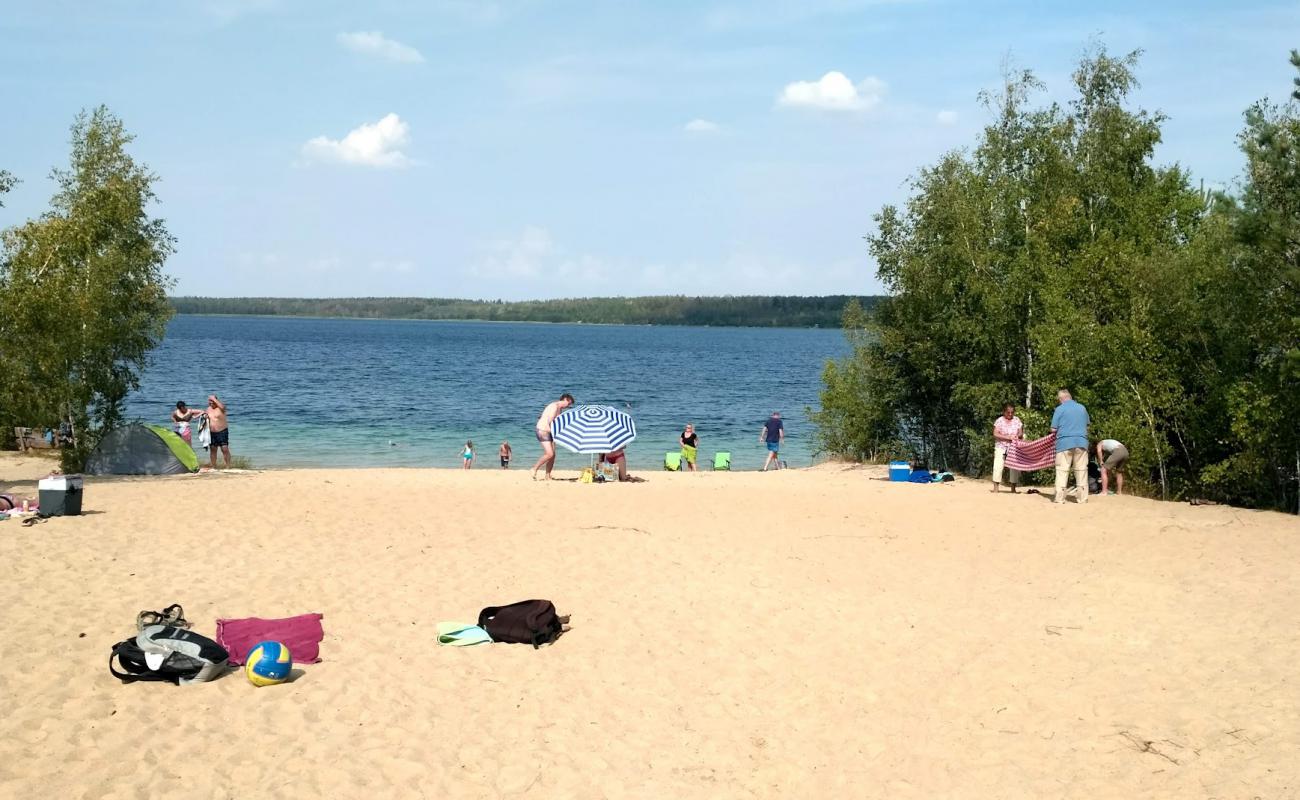 Фото Haselbacher FKK Strand с светлый песок поверхностью