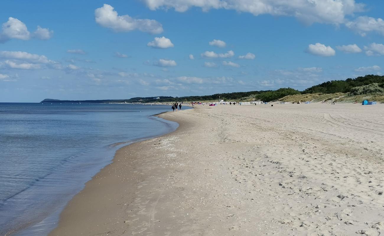 Фото Trassenheide strand с светлый песок поверхностью