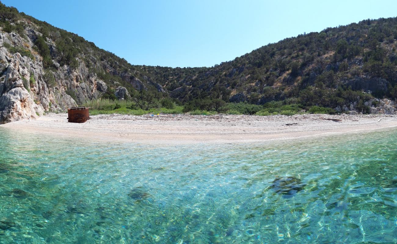 Фото Zelitsa beach с белая чистая галька поверхностью