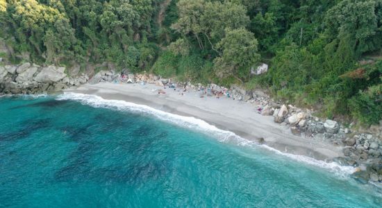 Tourkopigi Beach