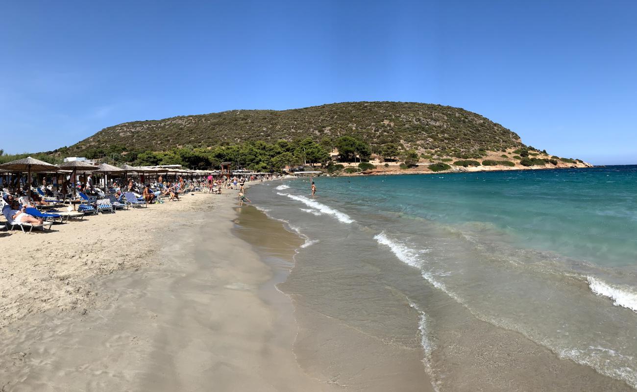 Фото Avlaki beach с золотистый песок поверхностью