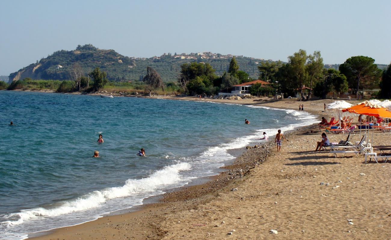 Фото Agios Andreas beach с светлый песок поверхностью