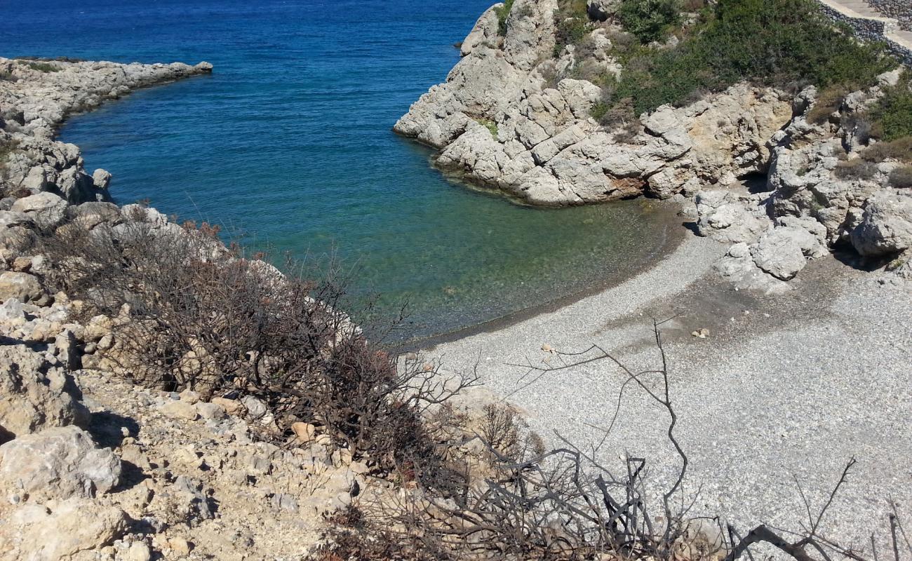 Фото Paleokastro beach II с серая галька поверхностью