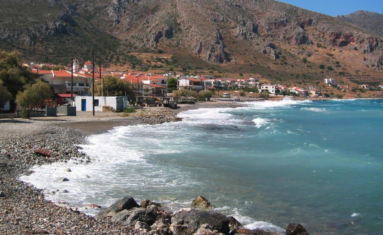 Фото Monemvasia beach с серая галька поверхностью