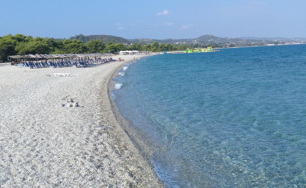 Фото Glarokavos beach II с светлый песок поверхностью