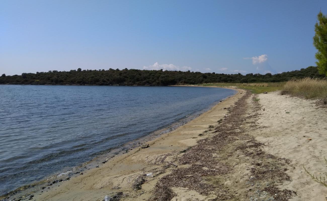 Фото Azapiko beach IV с песок с галькой поверхностью