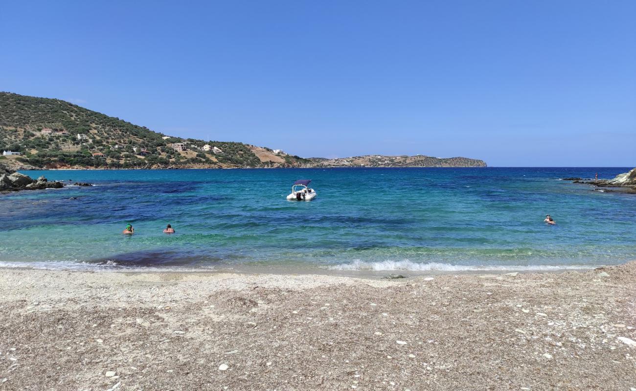 Фото Liani Ammos 2 beach с золотой ракушечник поверхностью