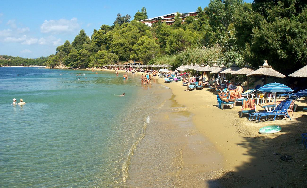 Фото Maratha beach с светлый песок поверхностью