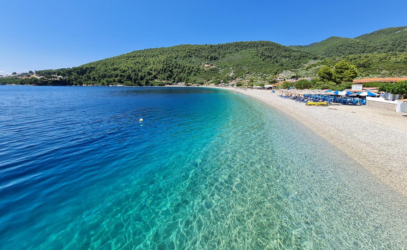 Фото Panormos beach с серая чистая галька поверхностью