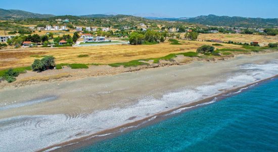 Megali Gi beach.