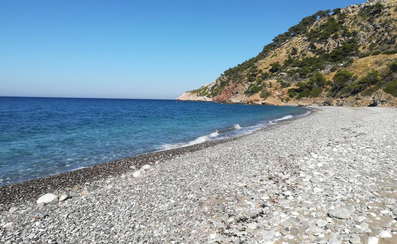 Фото Amadon Beach с серая галька поверхностью