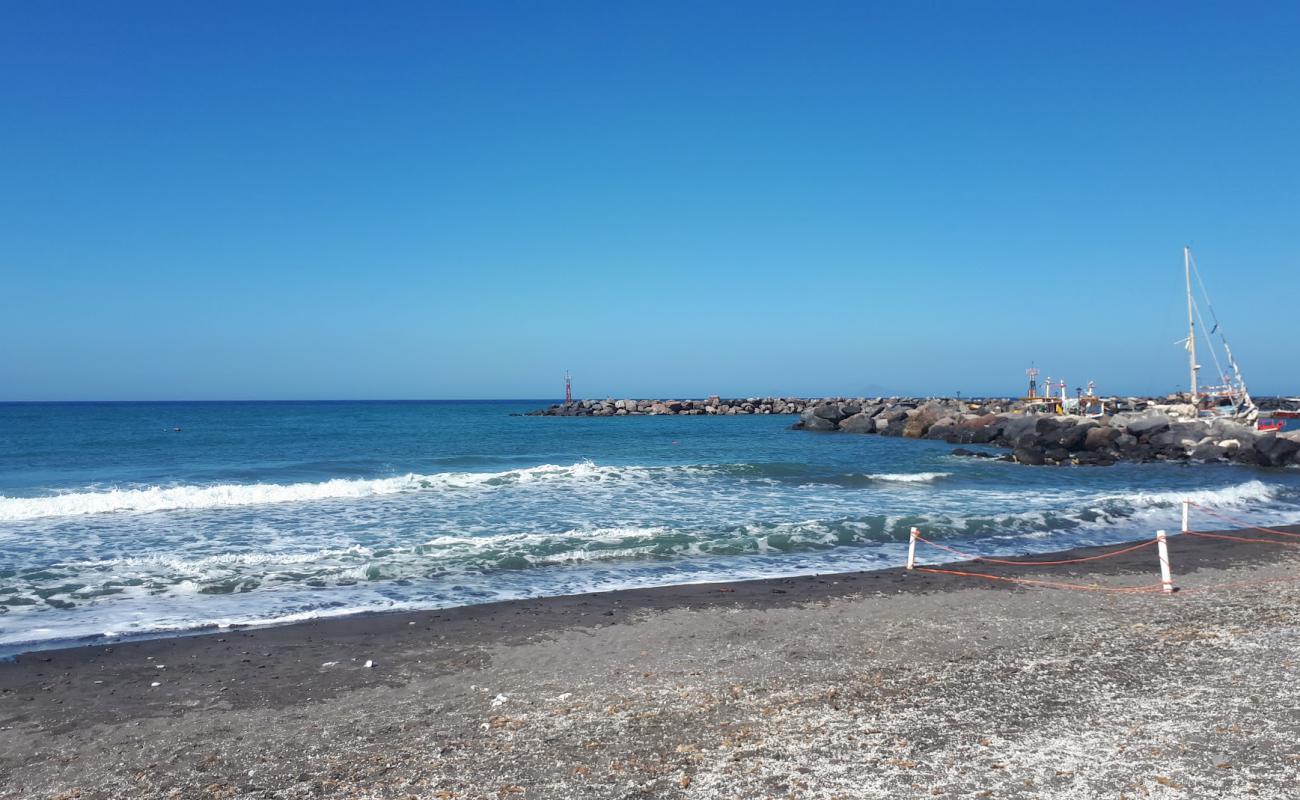 Фото Blychada beach с песок с галькой поверхностью