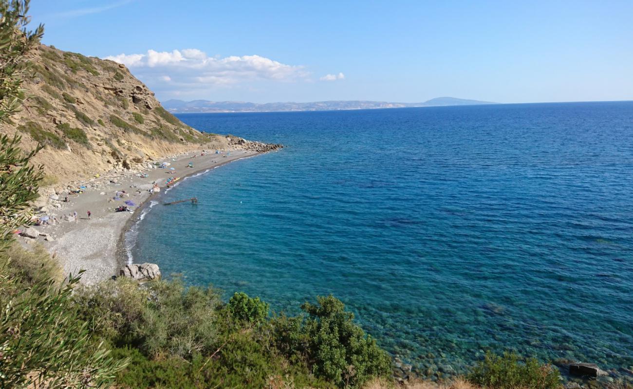 Фото Lychnistis beach с серая галька поверхностью