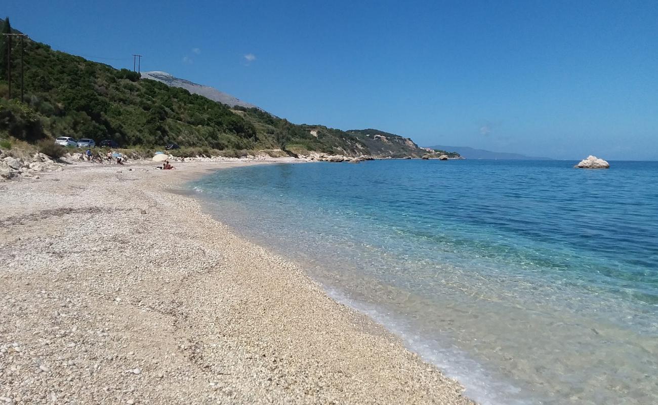 Фото Cronidis beach - популярное место среди ценителей отдыха