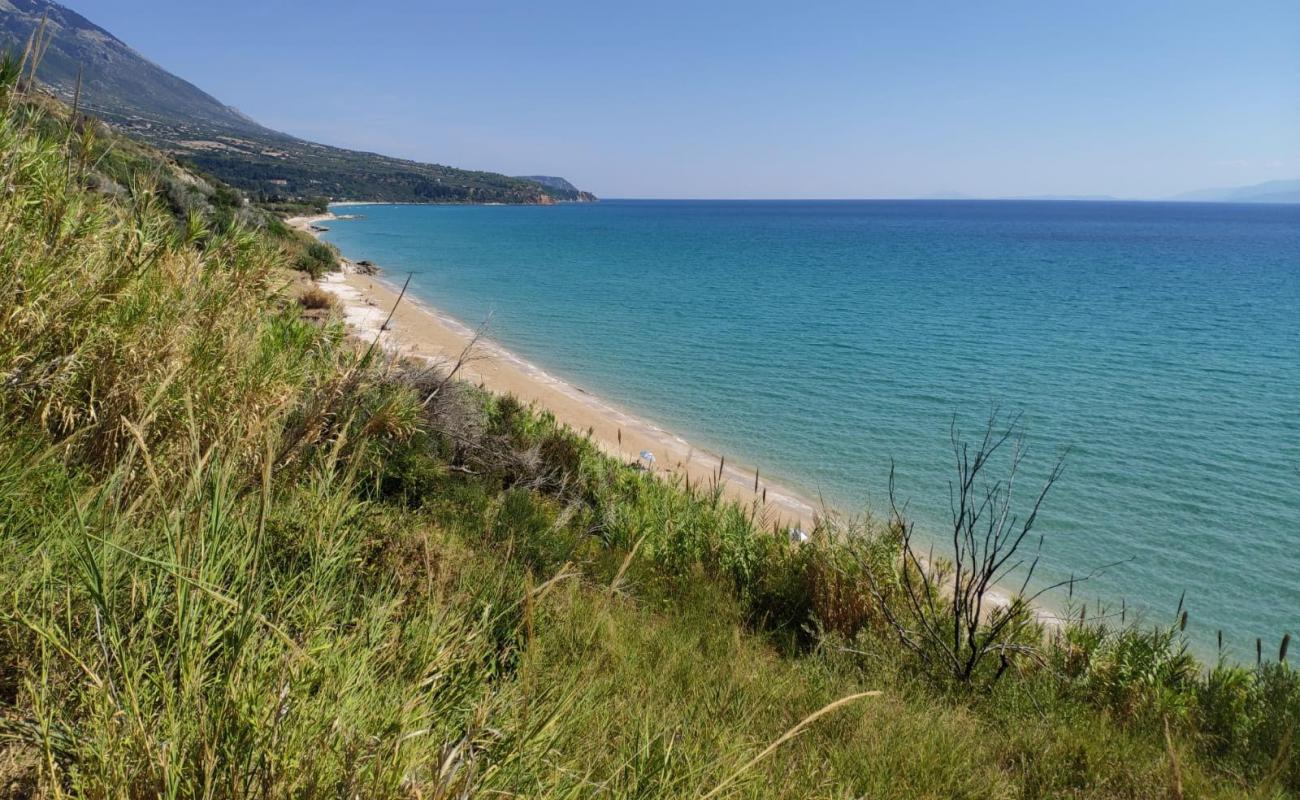 Фото Kanali beach с песок с галькой поверхностью