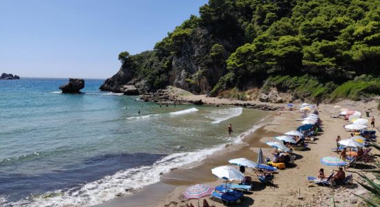 Gyaliskari beach