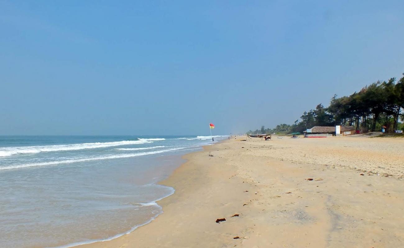 Фото Varca Beach с светлый песок поверхностью