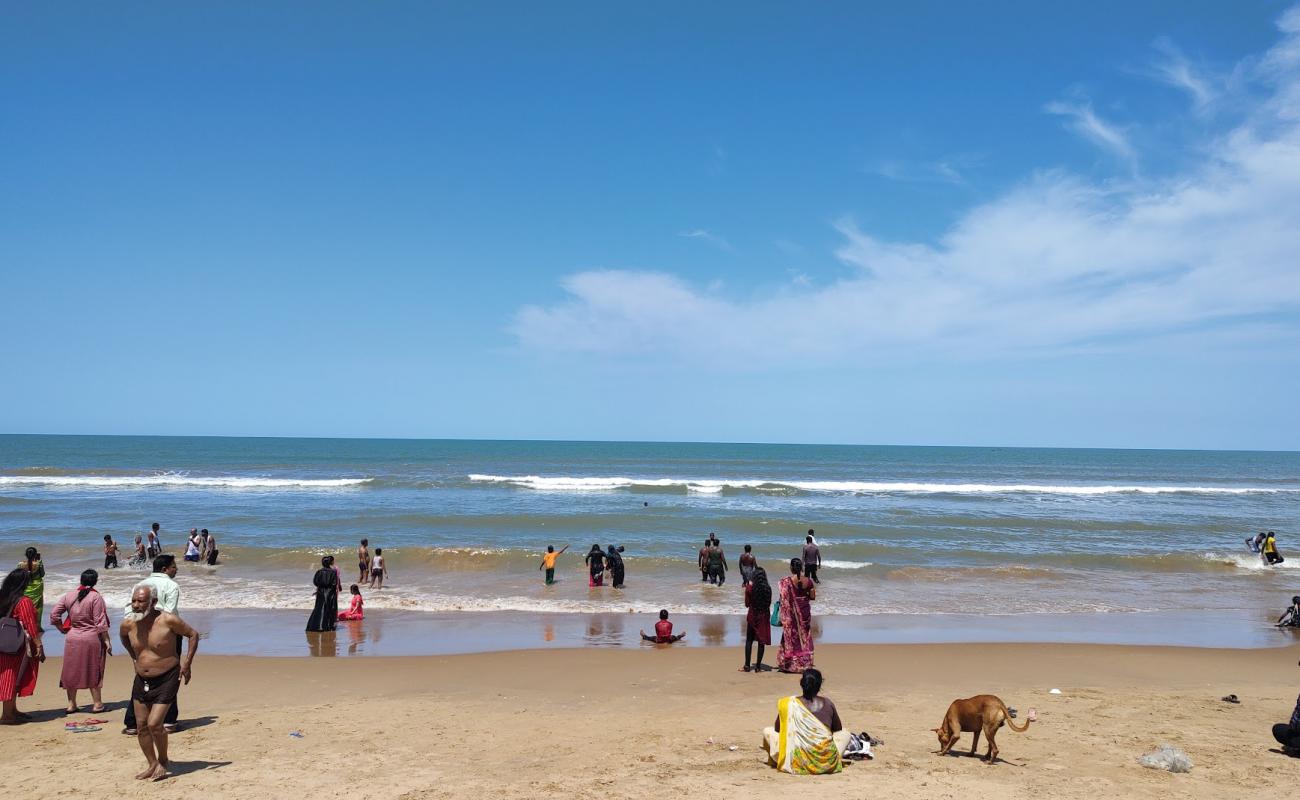 Фото Zard Beach с светлый песок поверхностью