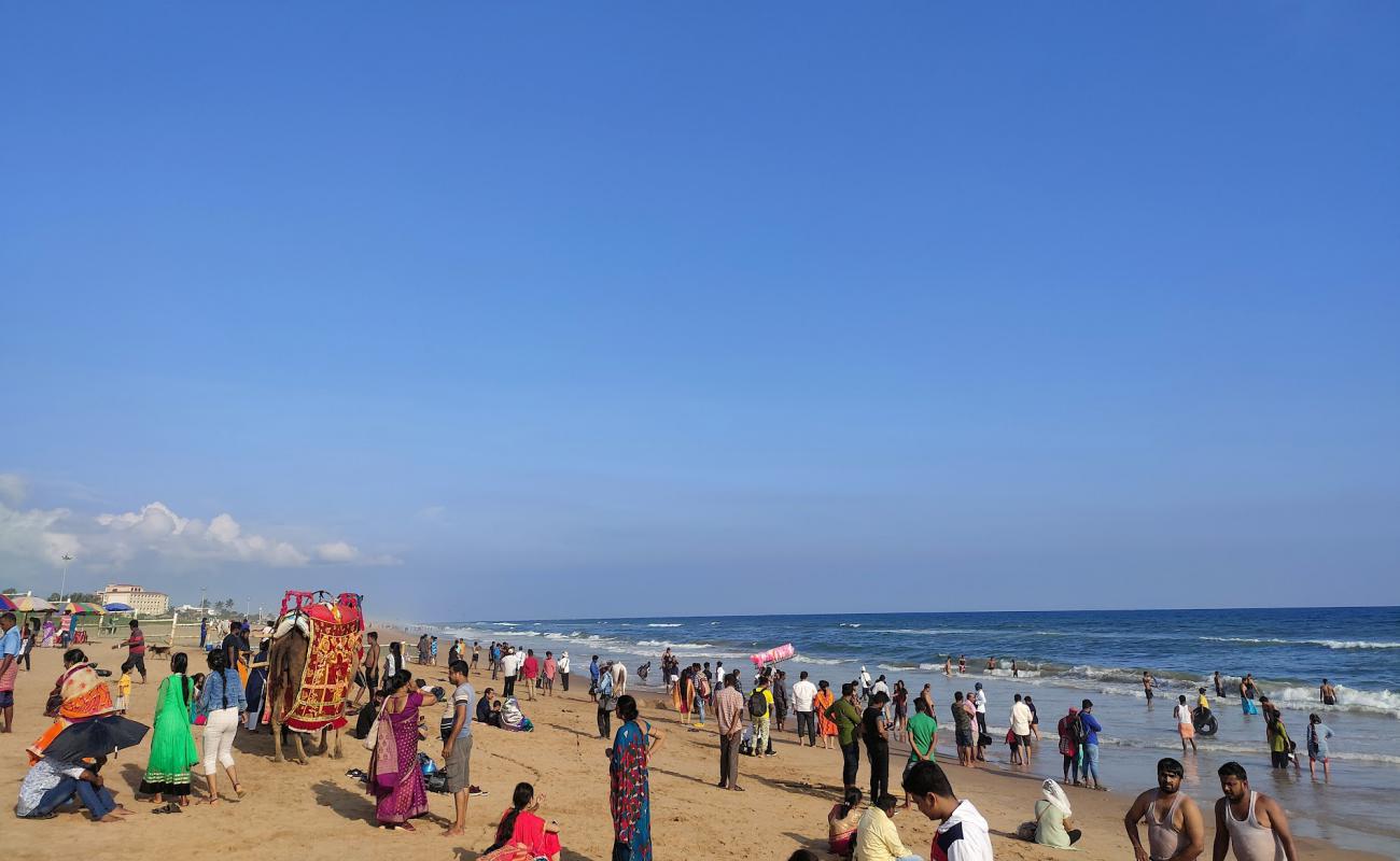 Фото Sea Beach Of Puri с светлый песок поверхностью