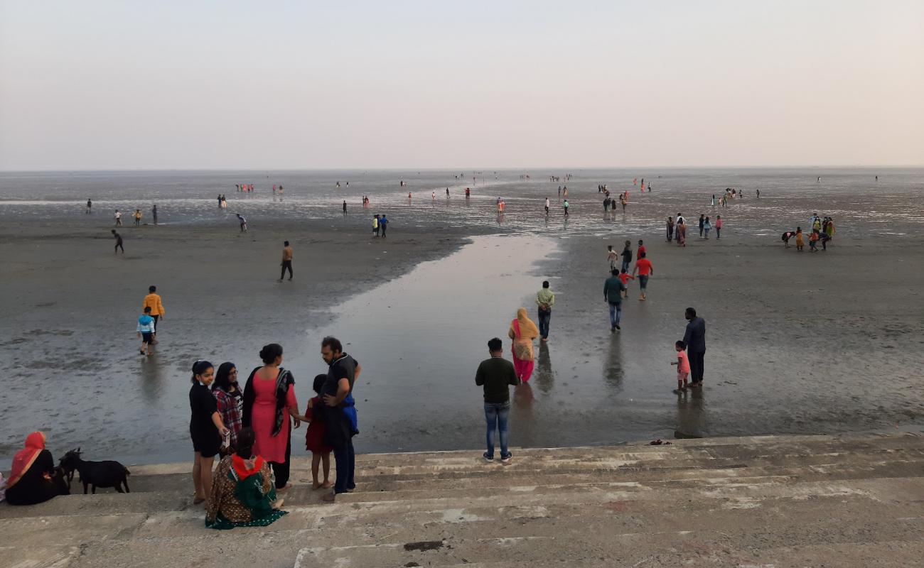 Фото Chandipur Beach с светлый песок поверхностью