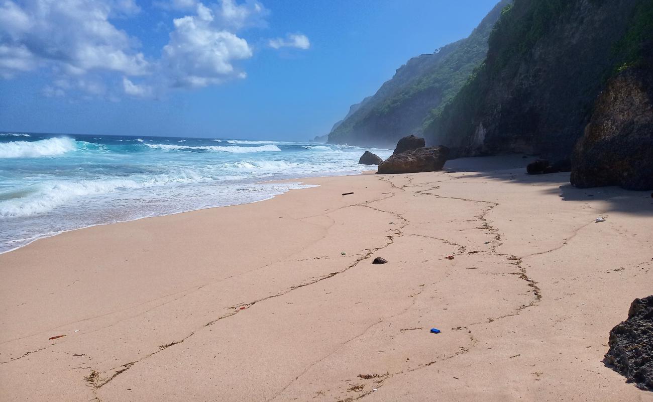 Фото Argani beach с песок с камнями поверхностью