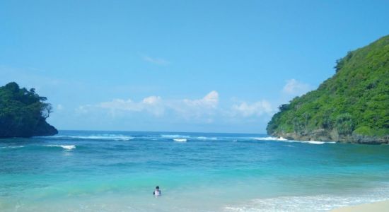 Yosua Beach