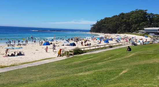 Mollymook Beach