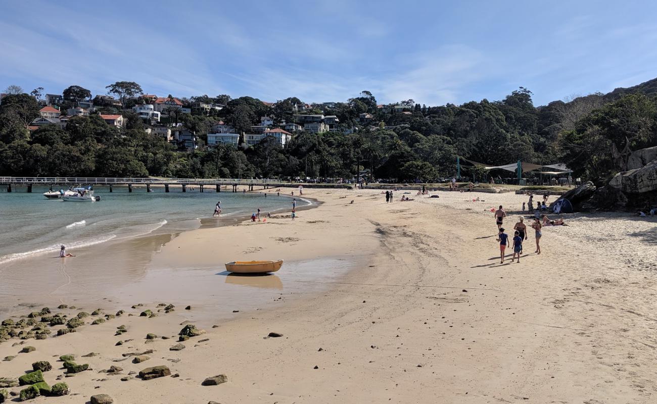 Фото Chowder Bay Beach с светлый песок поверхностью