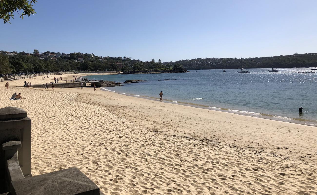 Фото Balmoral Beach с светлый песок поверхностью