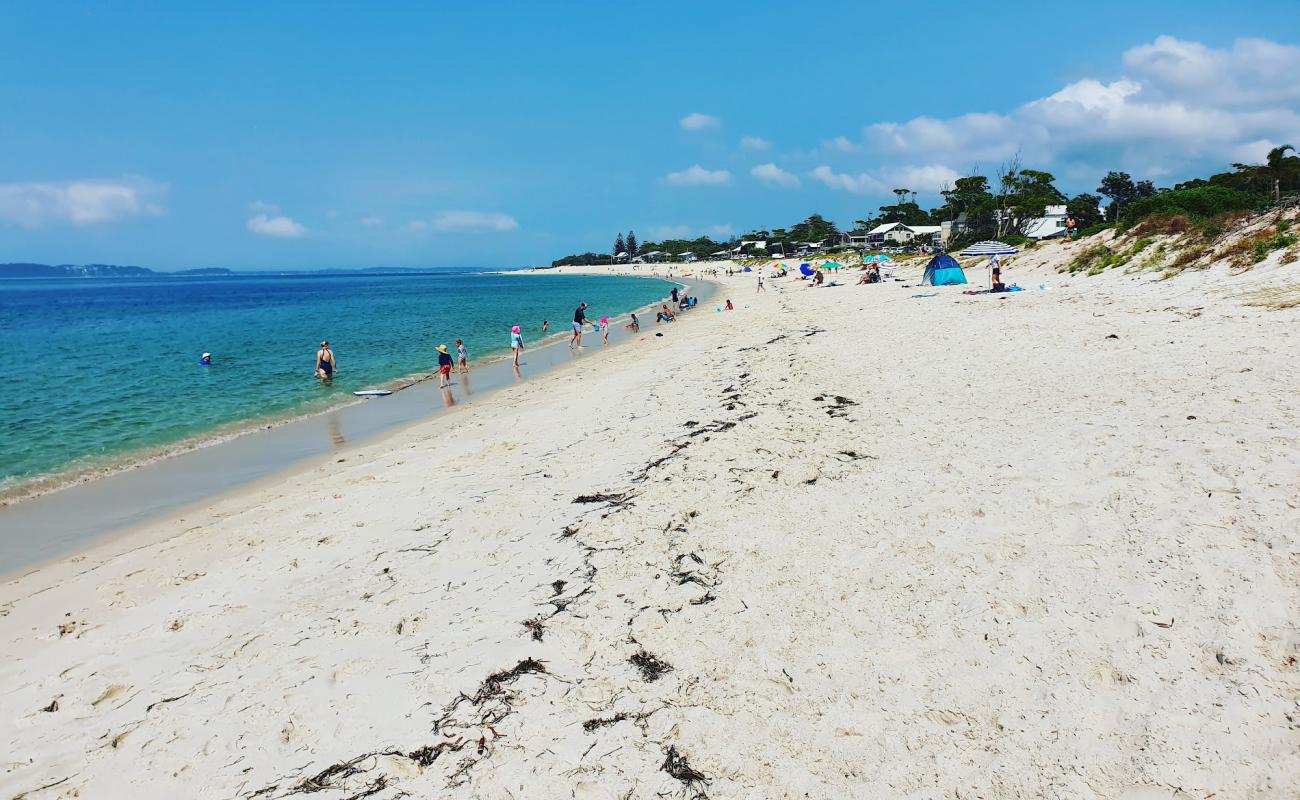 Фото Jimmys Beach с светлый песок поверхностью