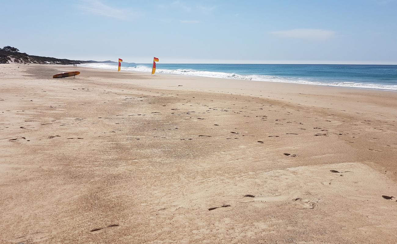 Фото Lake Cathie Beach с светлый песок поверхностью