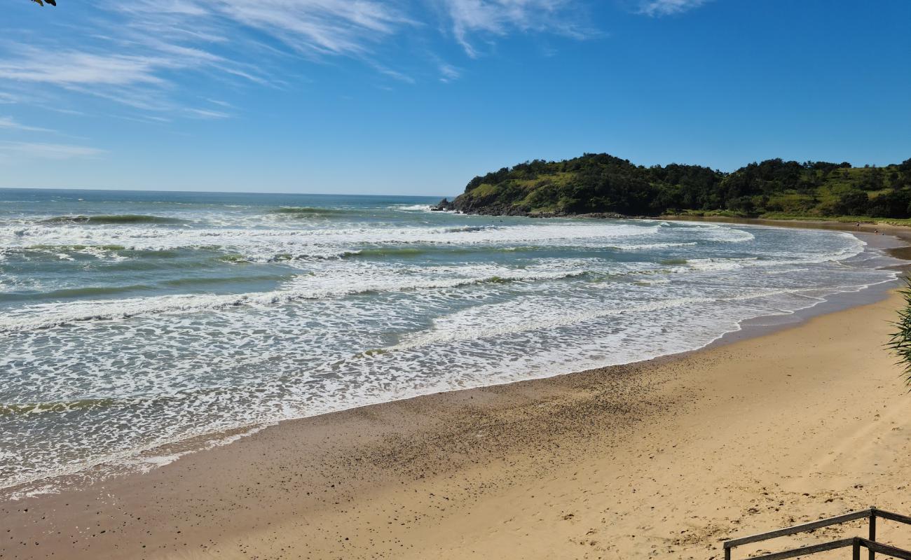 Фото Charlesworth Bay Beach с светлый песок поверхностью