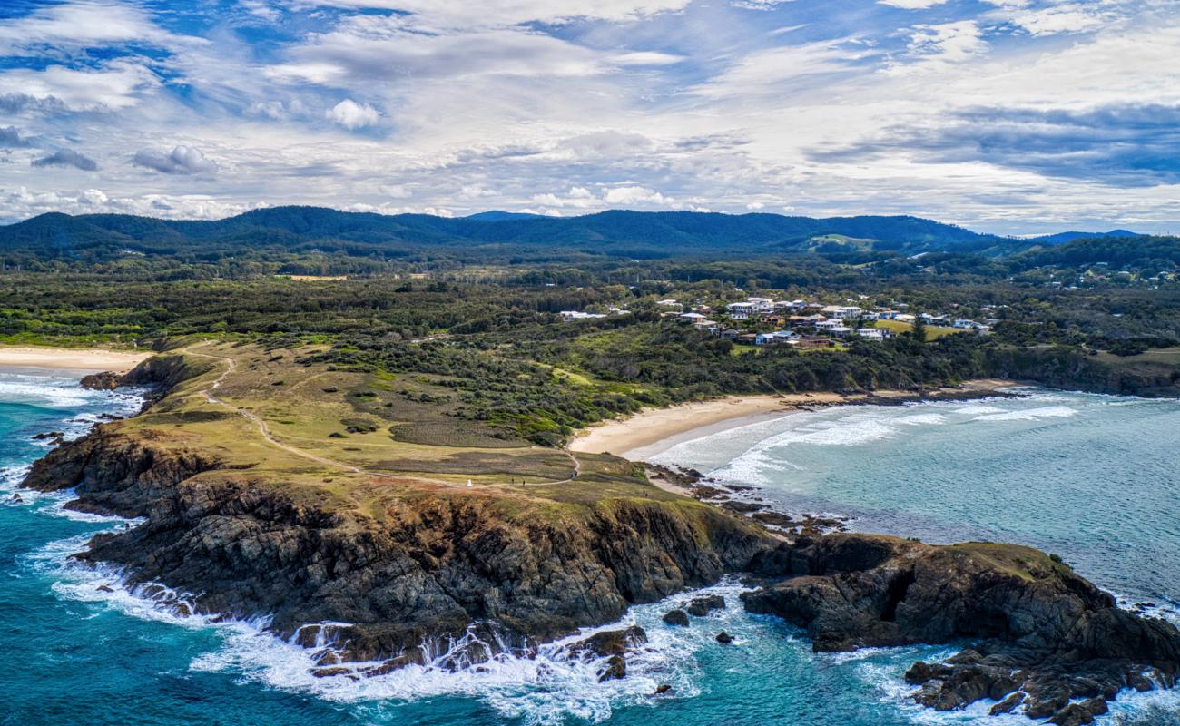 Фото Shelly Beach с светлый песок поверхностью