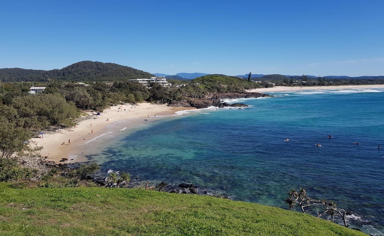 Фото Cabarita Beach с светлый песок поверхностью