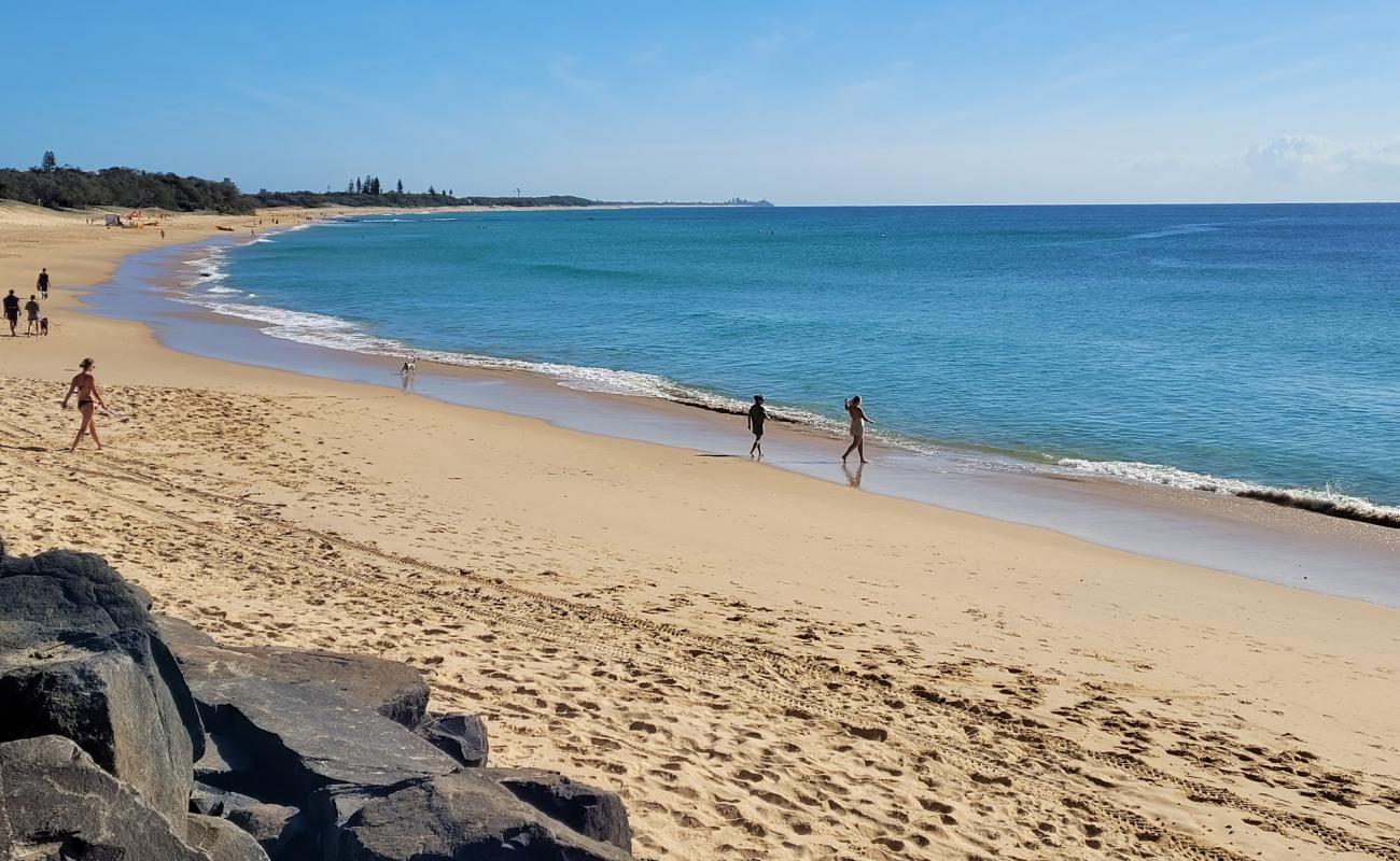 Фото Dickey Beach с светлый песок поверхностью