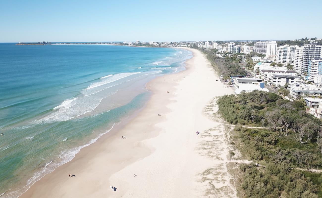 Фото Maroochydore Beach с светлый песок поверхностью