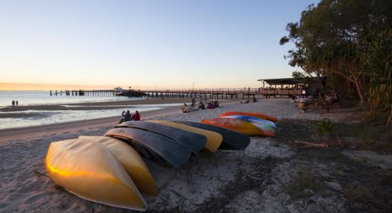 Kingfisher Bay Beach