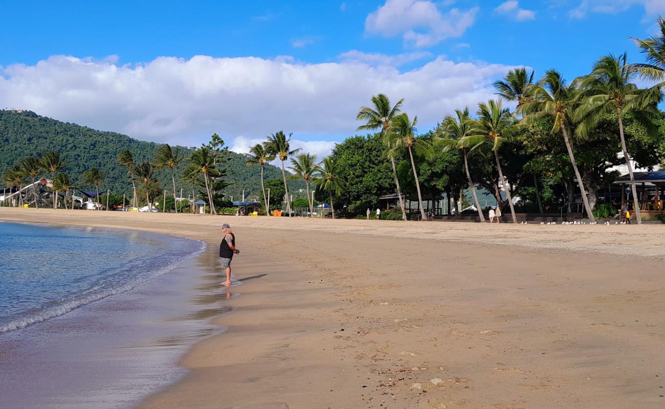 Фото Airlie Beach с светлый песок поверхностью