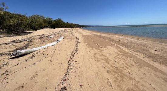 Toolakea Beach