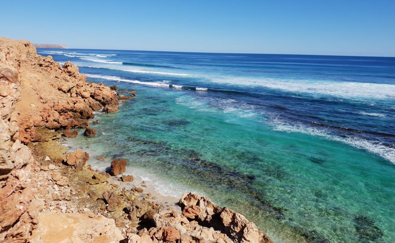 Фото Gnaraloo Turtle Beach с песок с камнями поверхностью