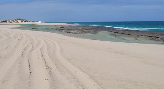 Wagoe Beach