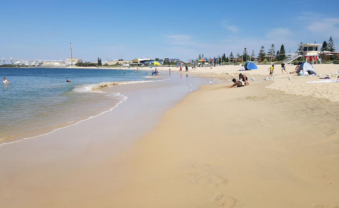 Koombana Beach photo #9