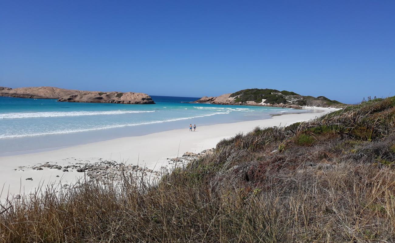 Фото Cape Le Grand Beach с белый чистый песок поверхностью