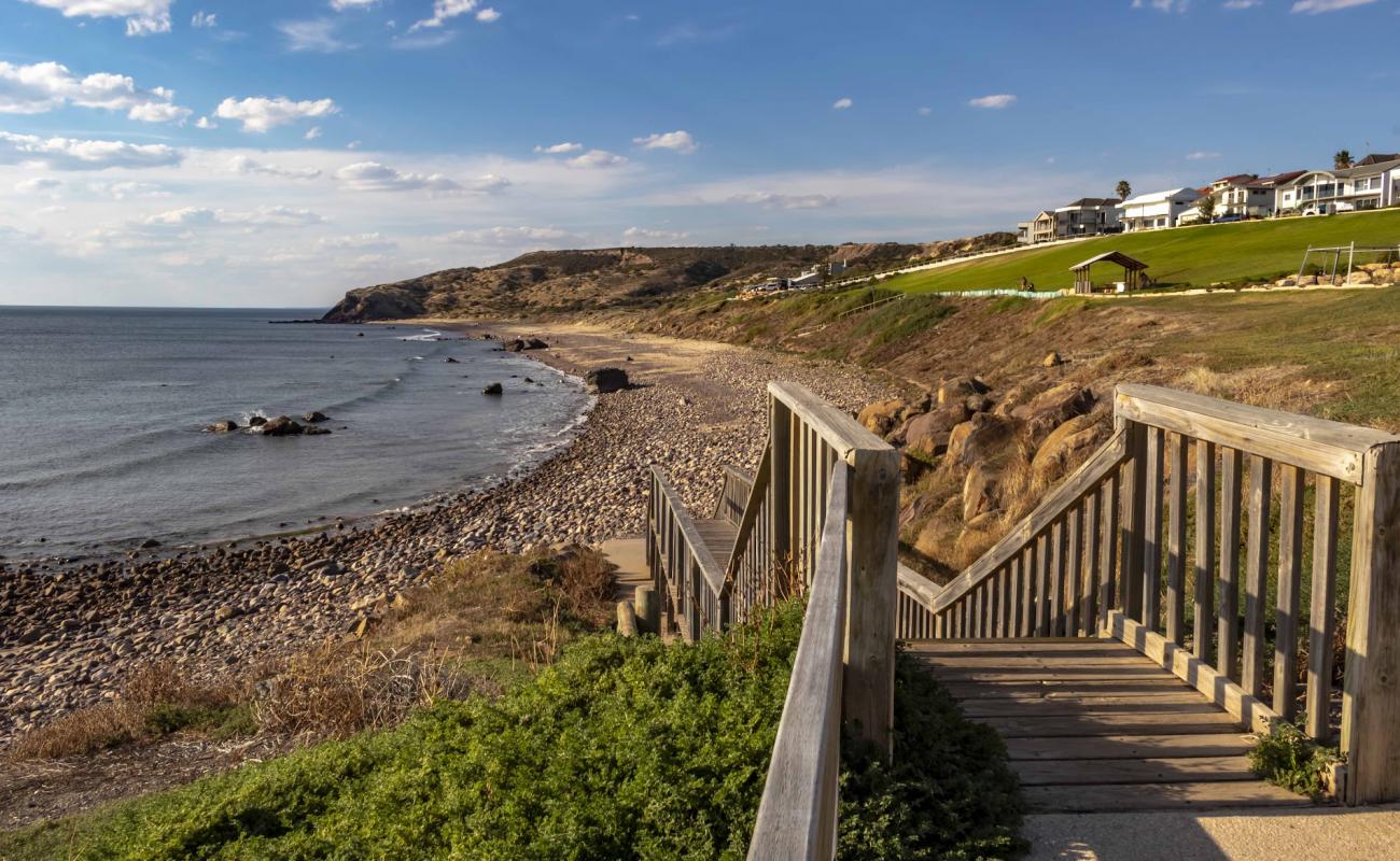 Фото Hallett Cove Beach с песок с галькой поверхностью