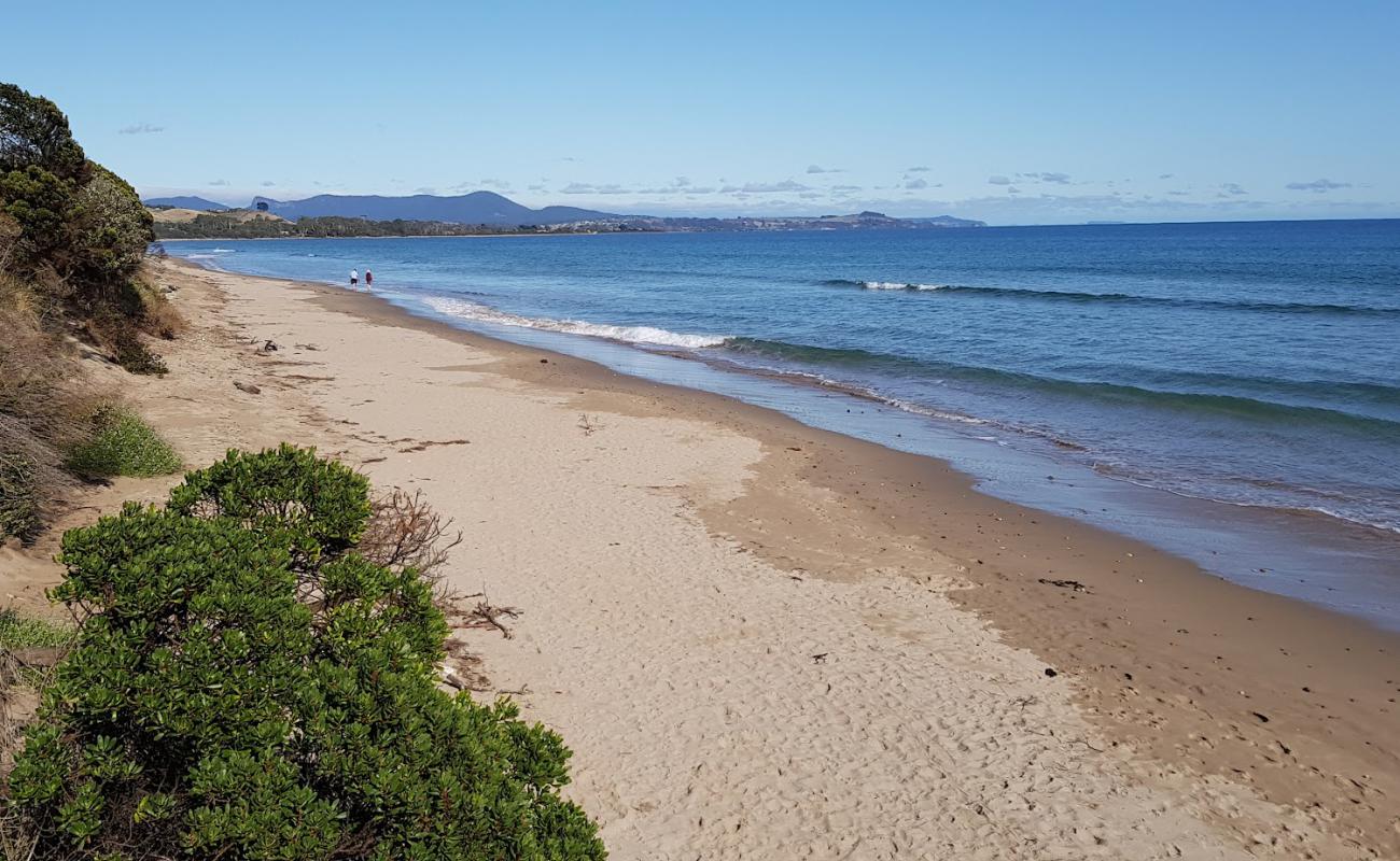 Фото Turners Beach с песок с галькой поверхностью